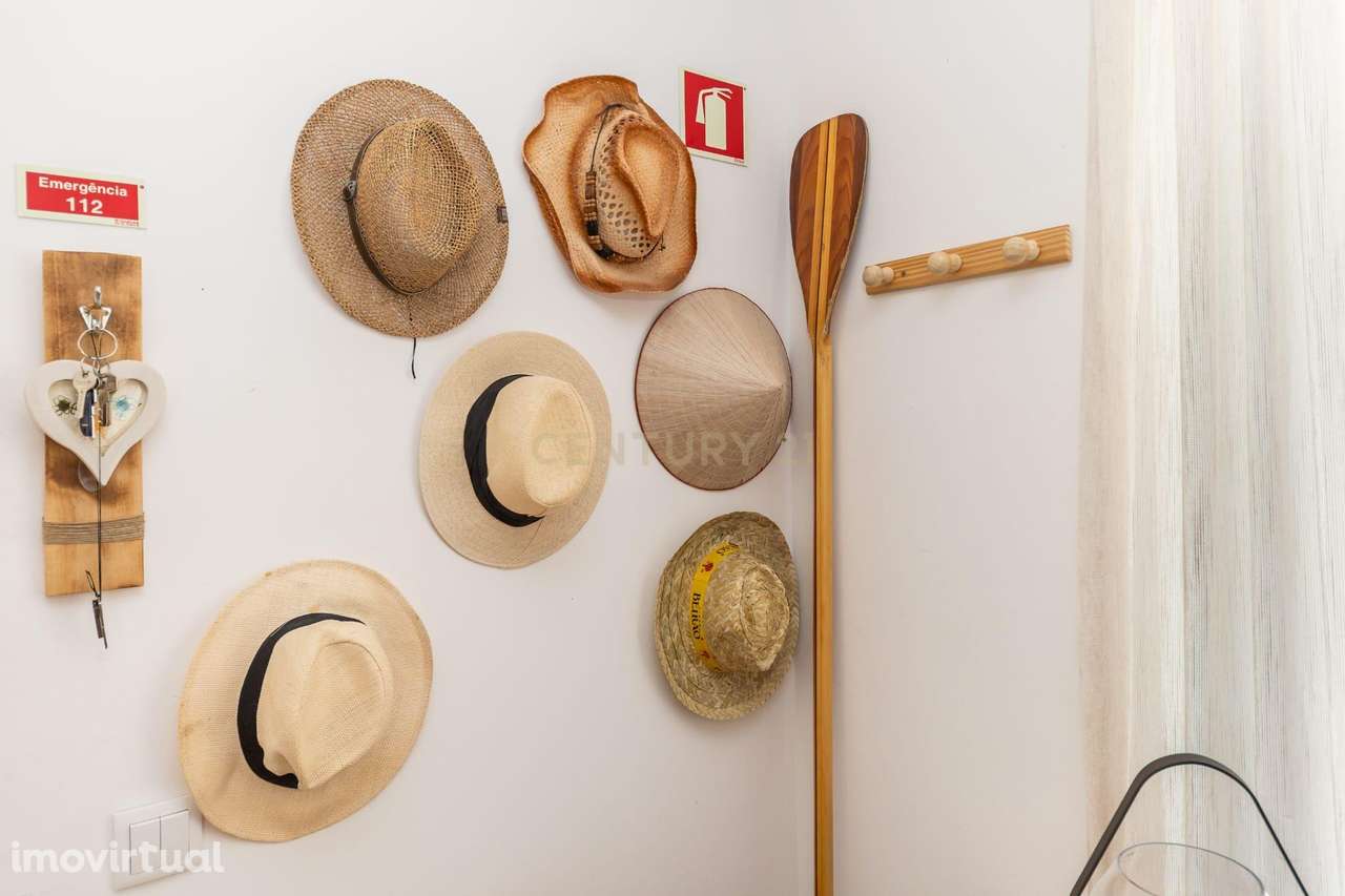 Moradia T2, com anexo (T1), na Costa da Caparica, totalmente remodelad - Grande imagem: 5/46