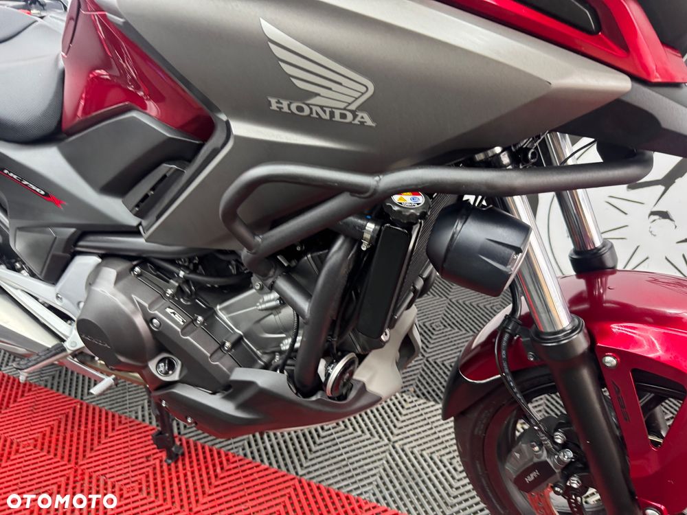 Honda NC - 33