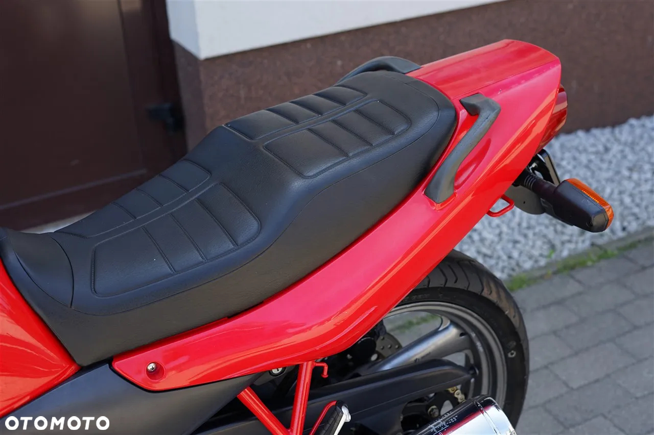 Yamaha XJ - 22