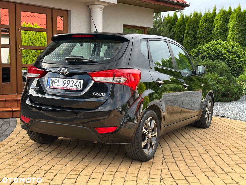Hyundai ix20 1.4 blue Passion - 11