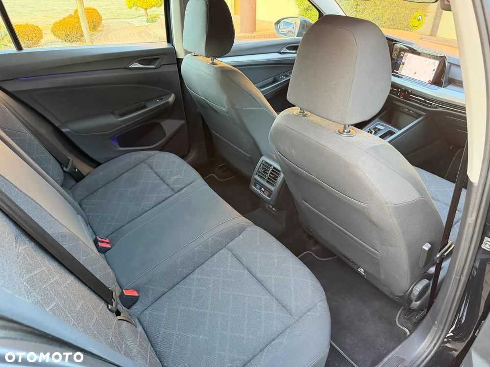 Volkswagen Golf 1.5 eTSI OPF DSG Life - 25