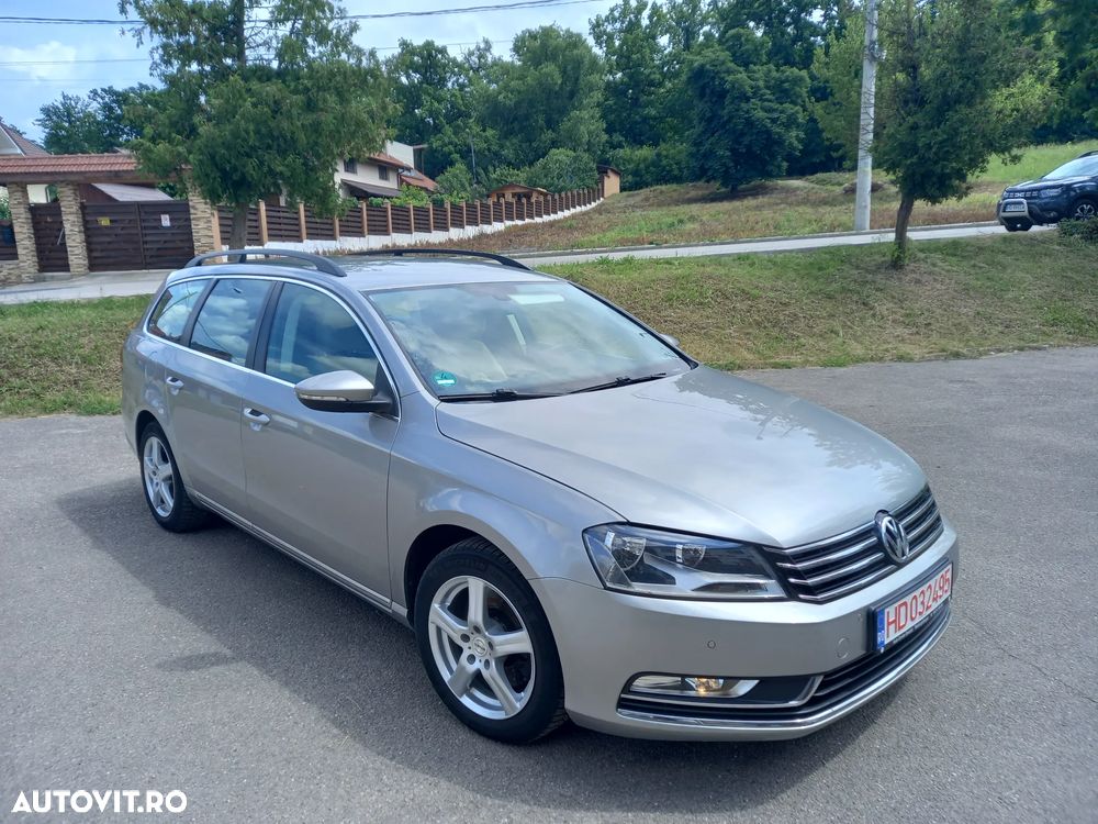 Volkswagen Passat 1.6 TDI DPF BlueMotion Technology Highline - 4