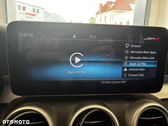Mercedes-Benz Klasa C 300 4Matic 9G-TRONIC AMG Line - 24