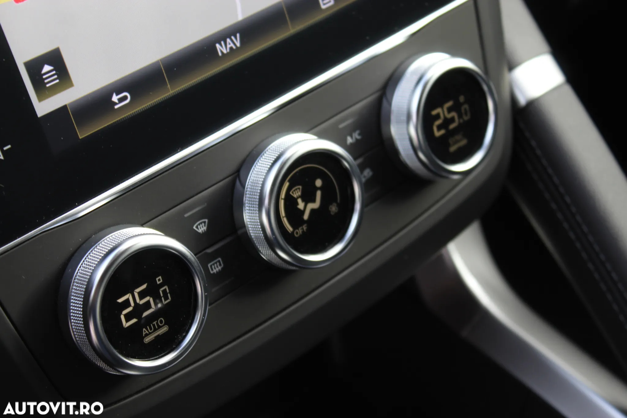 Renault Kadjar - 16