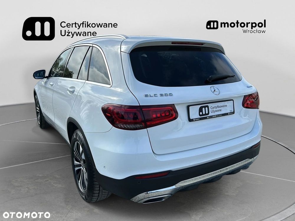 Mercedes-Benz GLC 200 4-Matic - 2