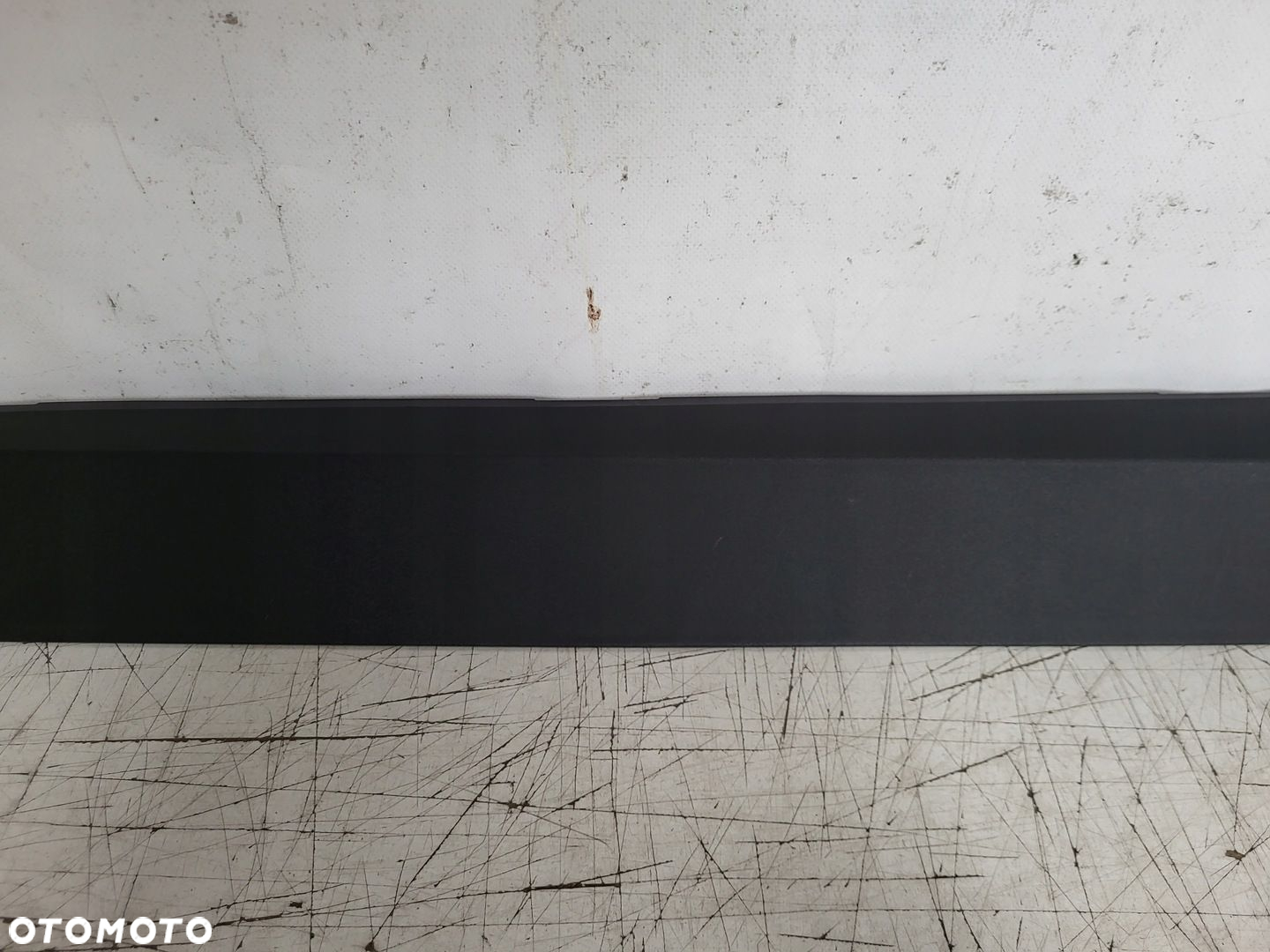 POLESTAR 2 II 20- LISTWA DRZWI PRAWY PRZÓD - 3