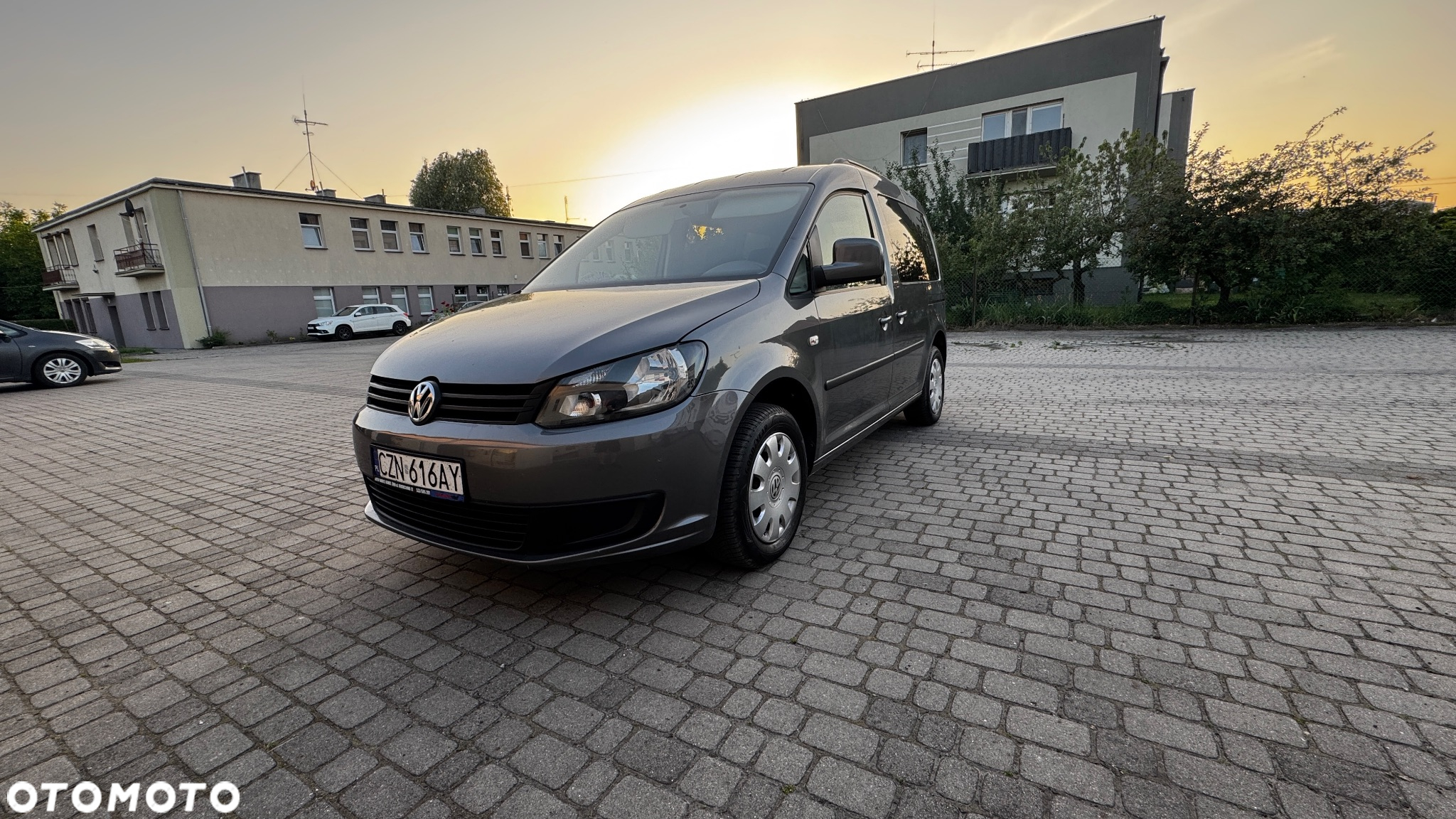 Volkswagen Caddy 1.6 TDI (5-Si.) BMT - 2