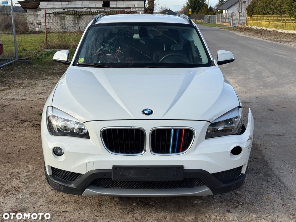 BMW X1 sDrive16d xLine - 2