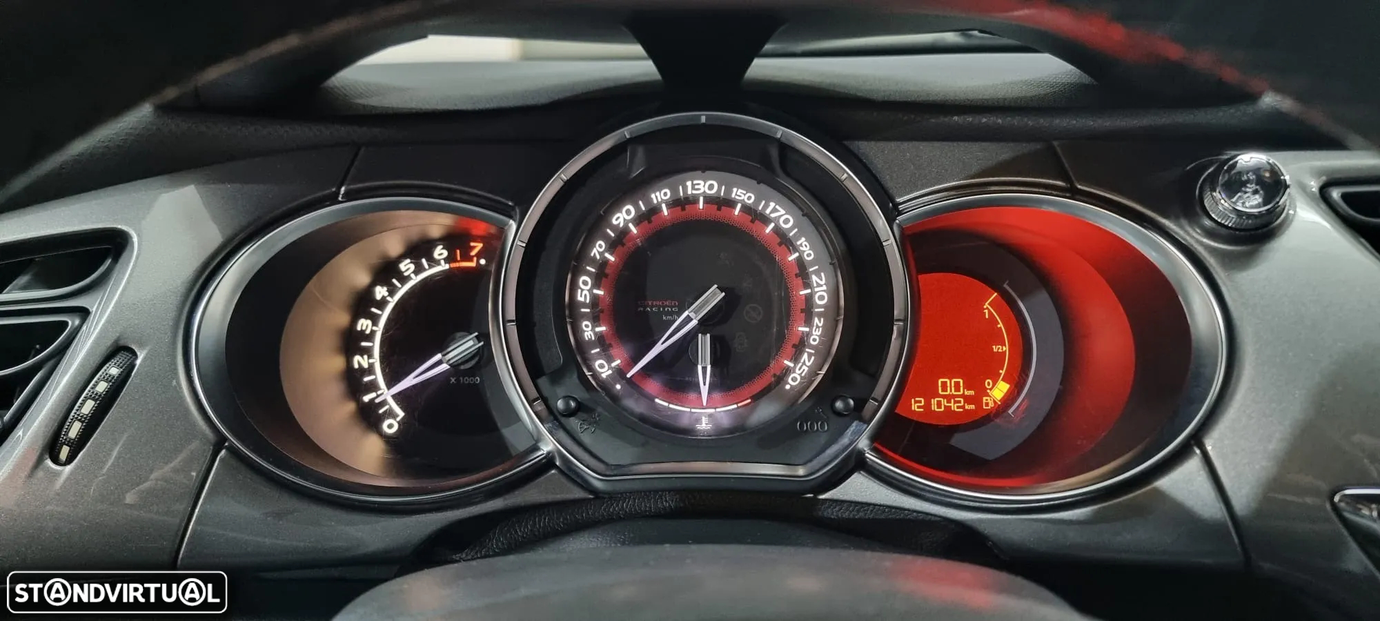 Citroën DS3 1.6 THP Racing - 17
