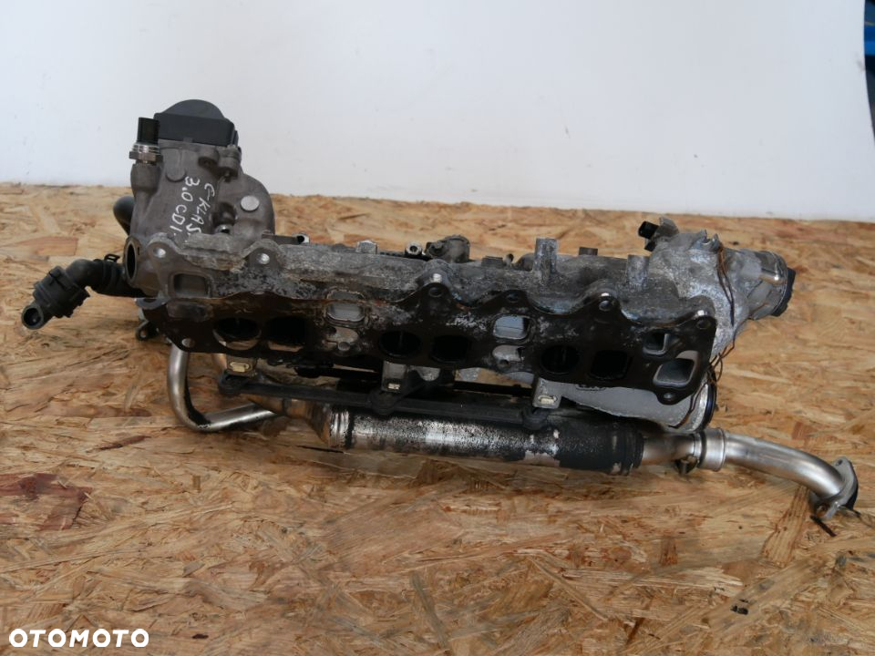 KOLEKTOR SSĄCY LEWY PRAWY MERCEDES C-KLASA W204 3.0 CDI 12' A642090 6637 - 3
