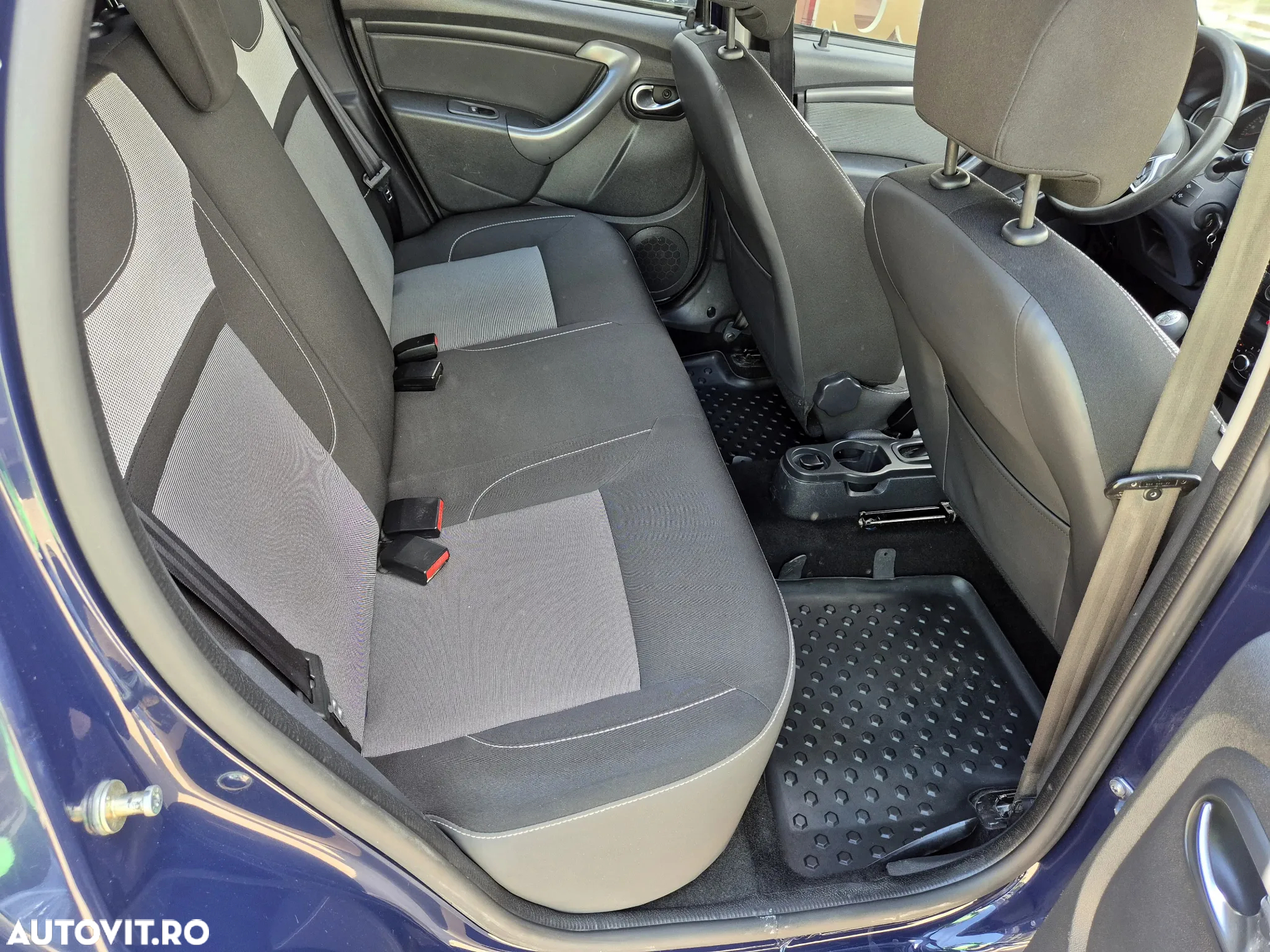 Dacia Duster 1.5 dCi 4x4 Laureate - 16