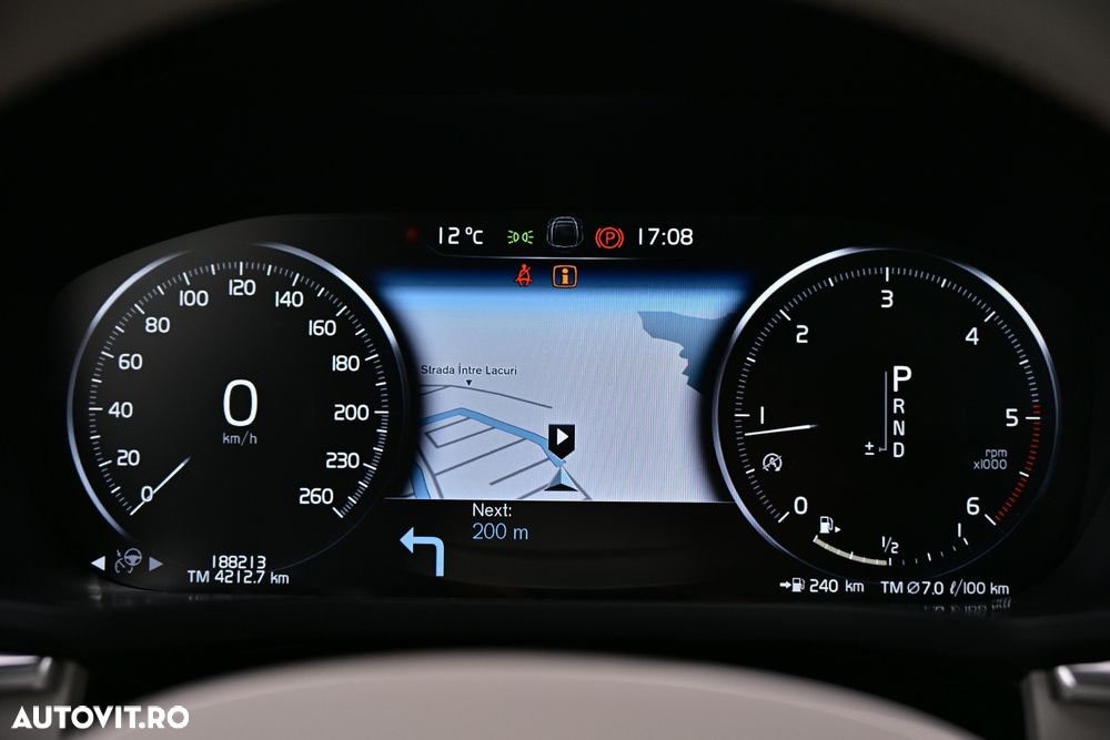 Volvo XC 60 D4 AWD Geartronic Inscription - 37