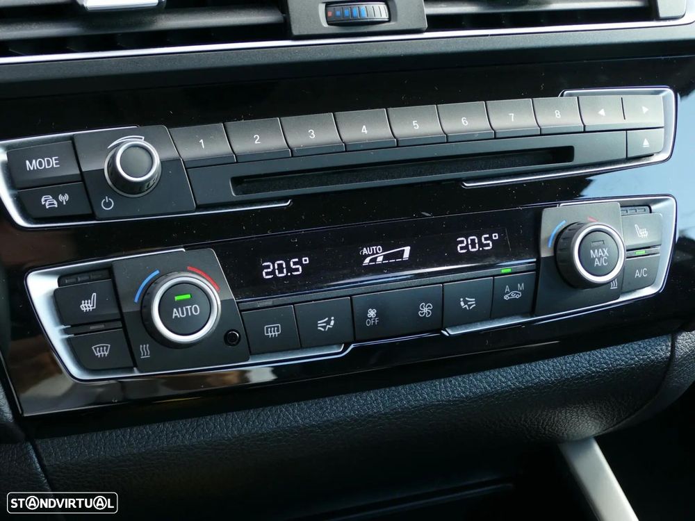 BMW 220 d Coupe Advantage Auto - 22