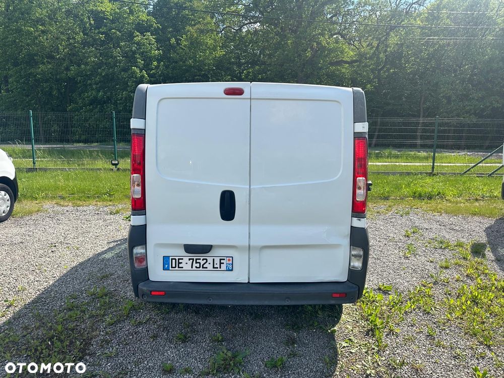 Renault Trafic L1H1 7-os. Brygadówka - 5