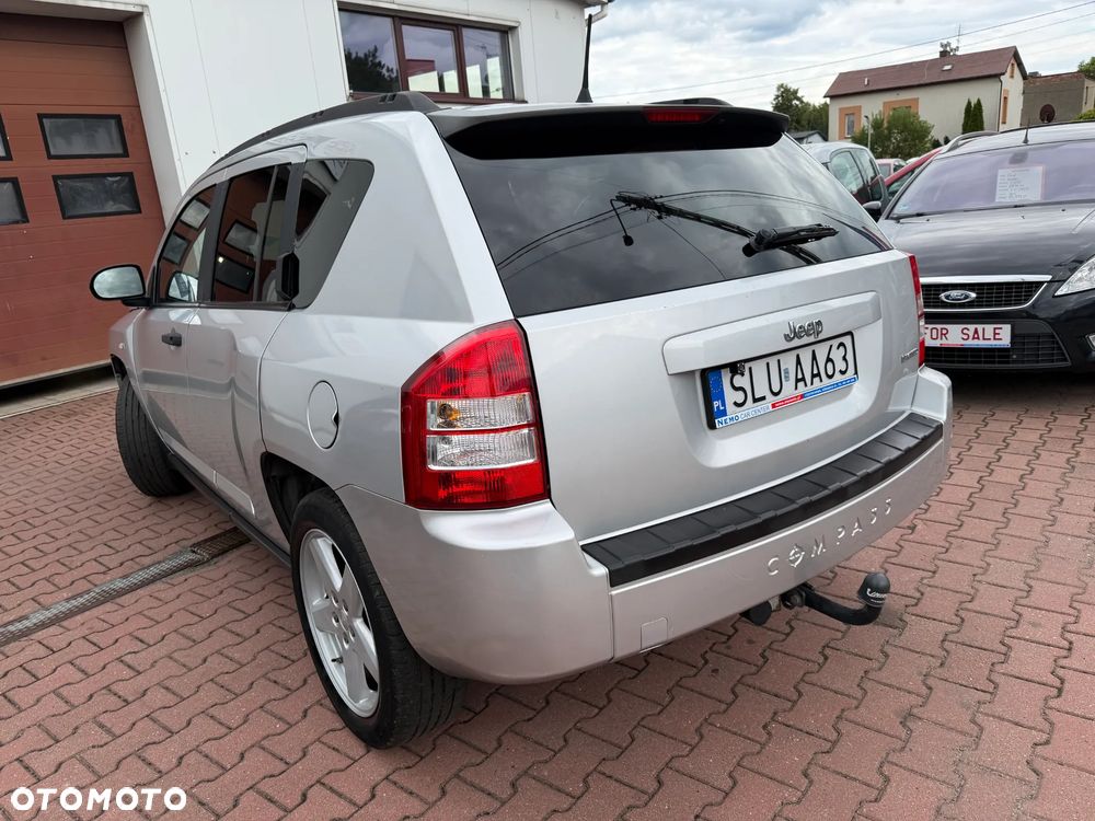 Jeep Compass 2.4I 4x4 CVT Limited - 9