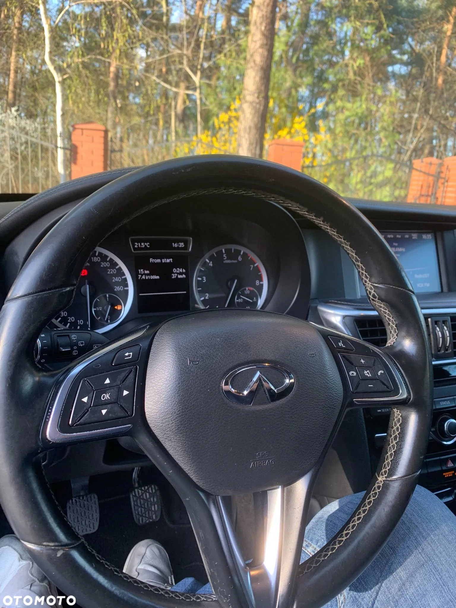 Infiniti Q30 1.6t Premium - 9