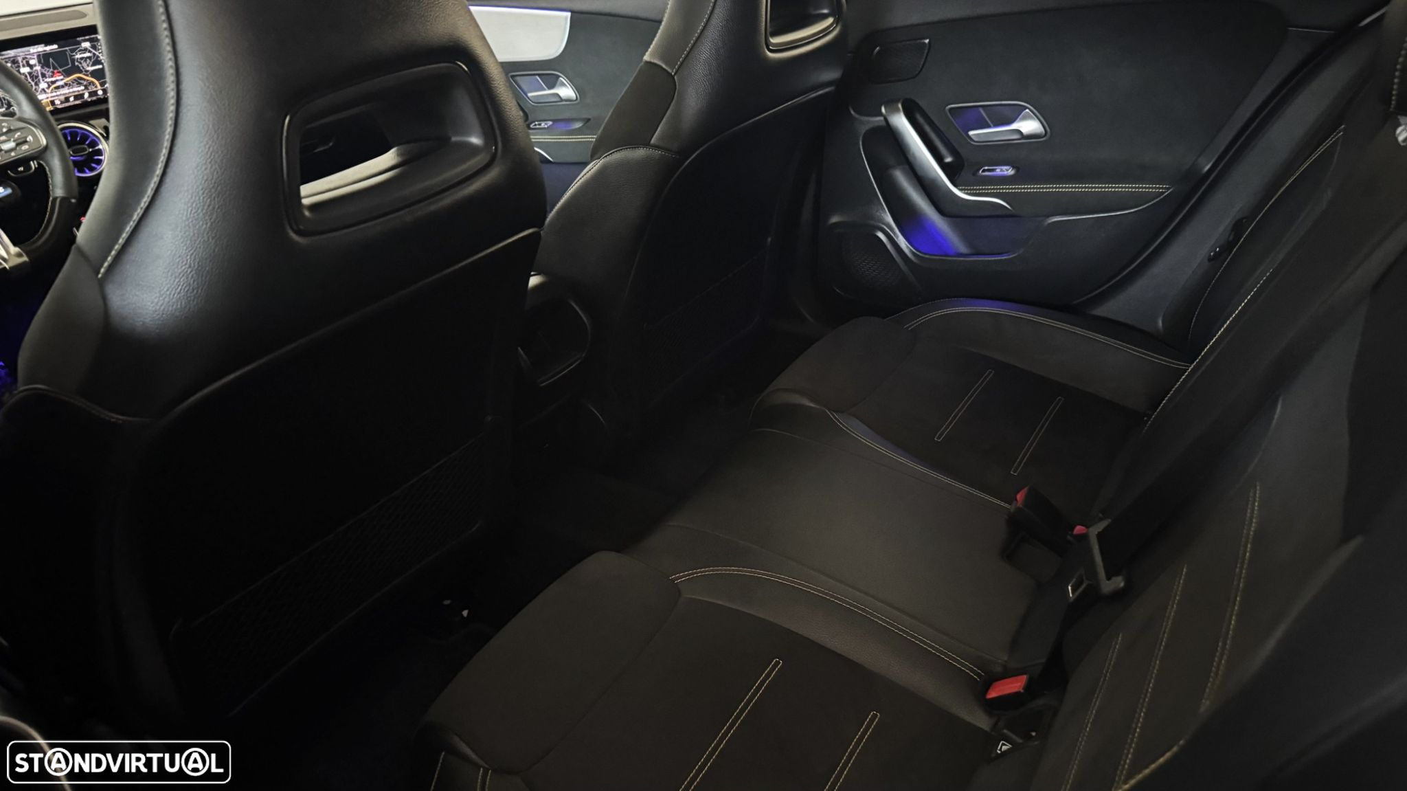 Mercedes-Benz A 45 AMG S 4Matic+ Speedshift DCT 8G Advanced-Plus - 40