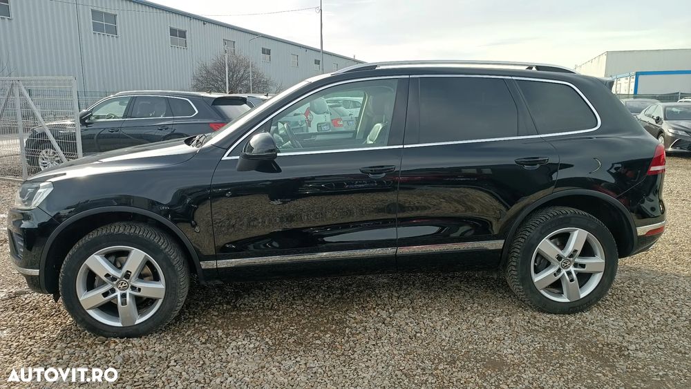 Volkswagen Touareg V6 TDI BMT Supreme Plus - 10