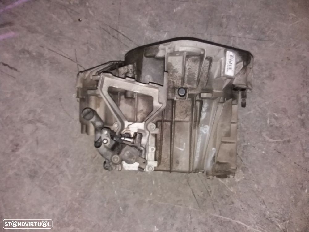 CAIXA VELOCIDADES MERCEDES-BENZ CLASSE A 1997 - 4