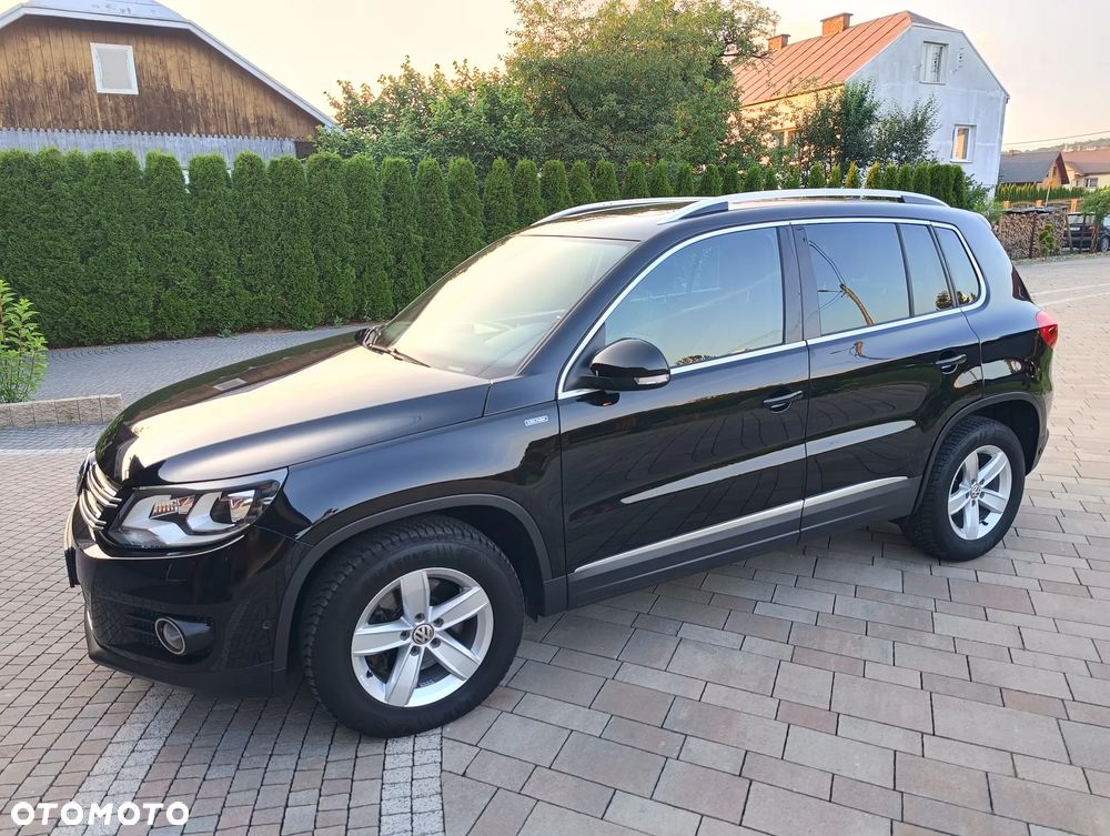 Volkswagen Tiguan 2.0 TDI SCR BlueMotion Technology Lounge Sport & Style - 9
