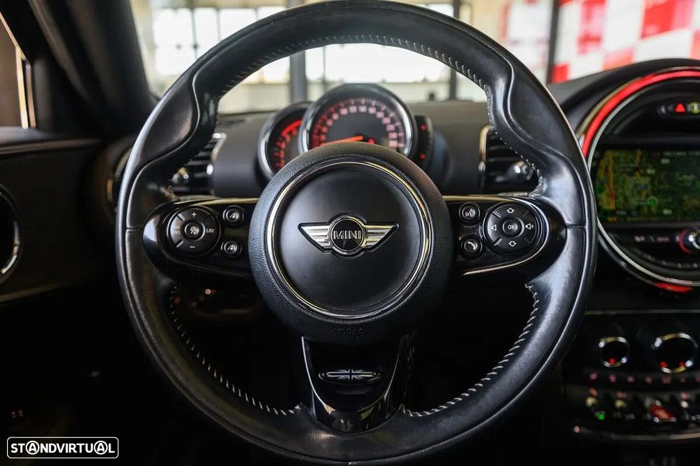 MINI Clubman Cooper D Classic Auto - 44