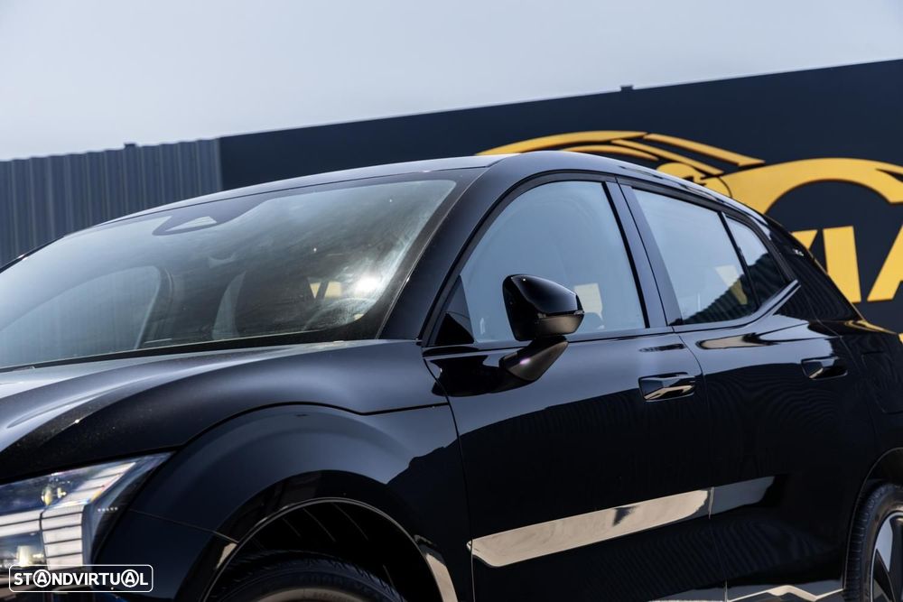 Volvo EX30 69 kWh Single Motor Extended Range Black Edition - 8