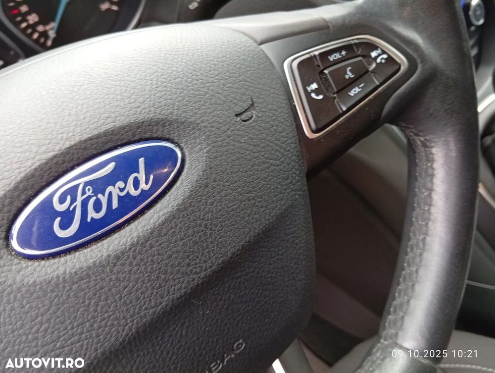 Ford Kuga 1.5 EcoBoost 2WD Titanium - 15