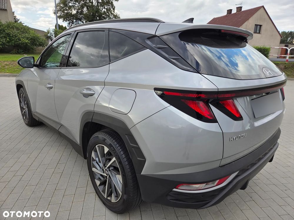 Hyundai Tucson - 2