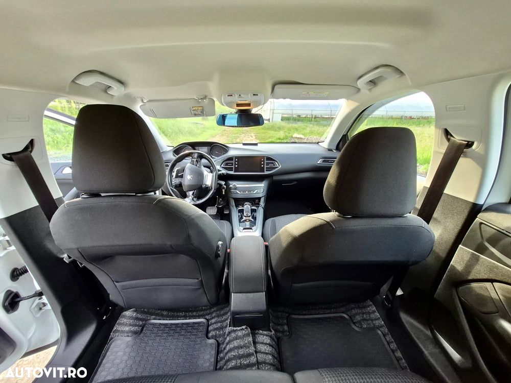Peugeot 308 1.5 BlueHDi FAP STT EAT8 Allure - 9