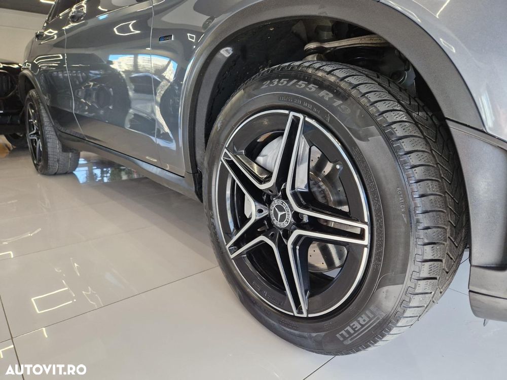 Mercedes-Benz GLC Coupe 300 de 4Matic 9G-TRONIC - 19