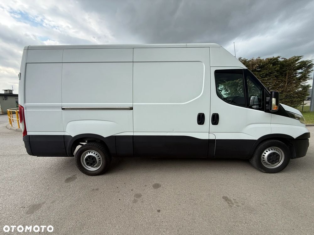 Iveco Daily 35S12 - 8