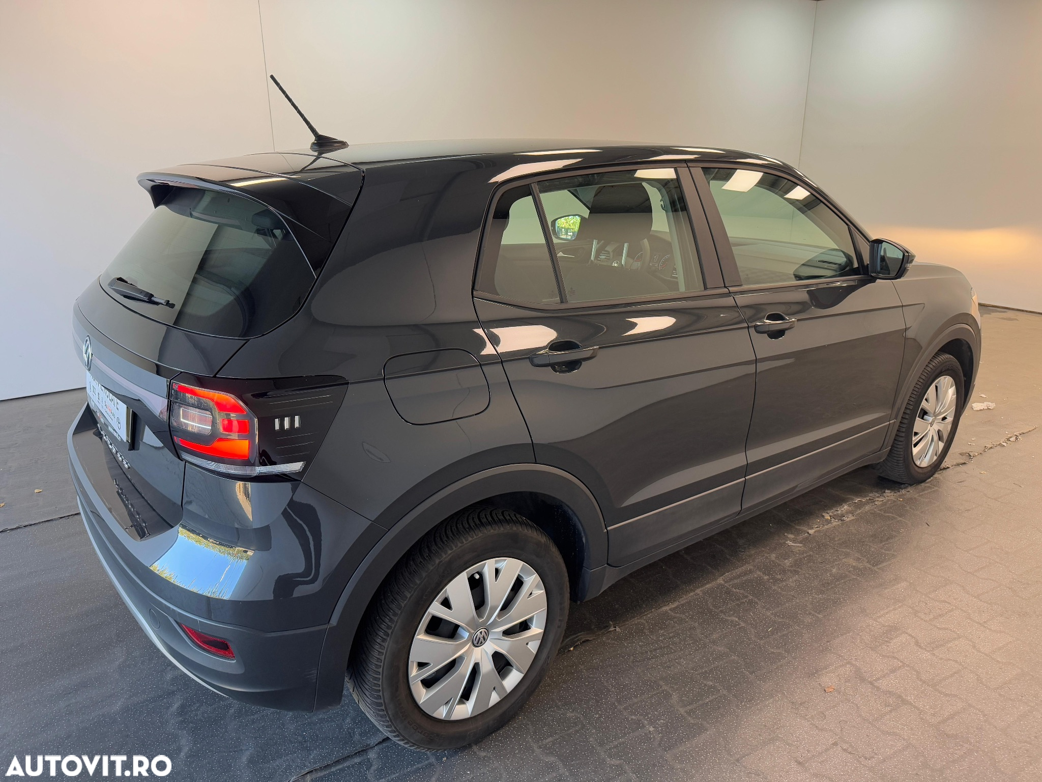 Volkswagen T-Cross 1.6 TDI Base - 15