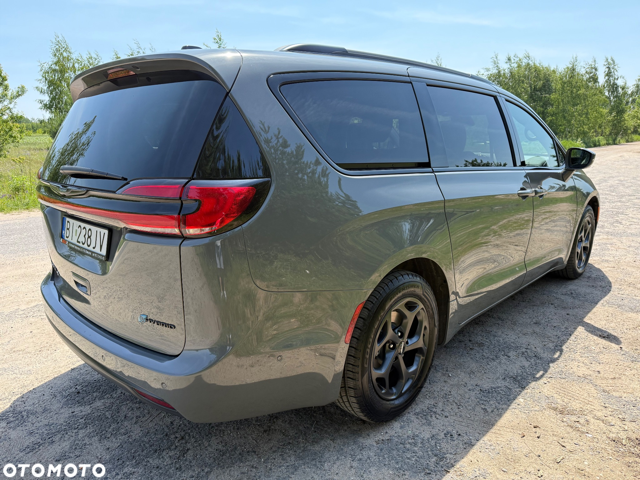 Chrysler Pacifica - 6