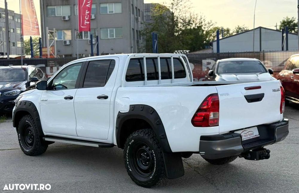 Toyota Hilux - 6