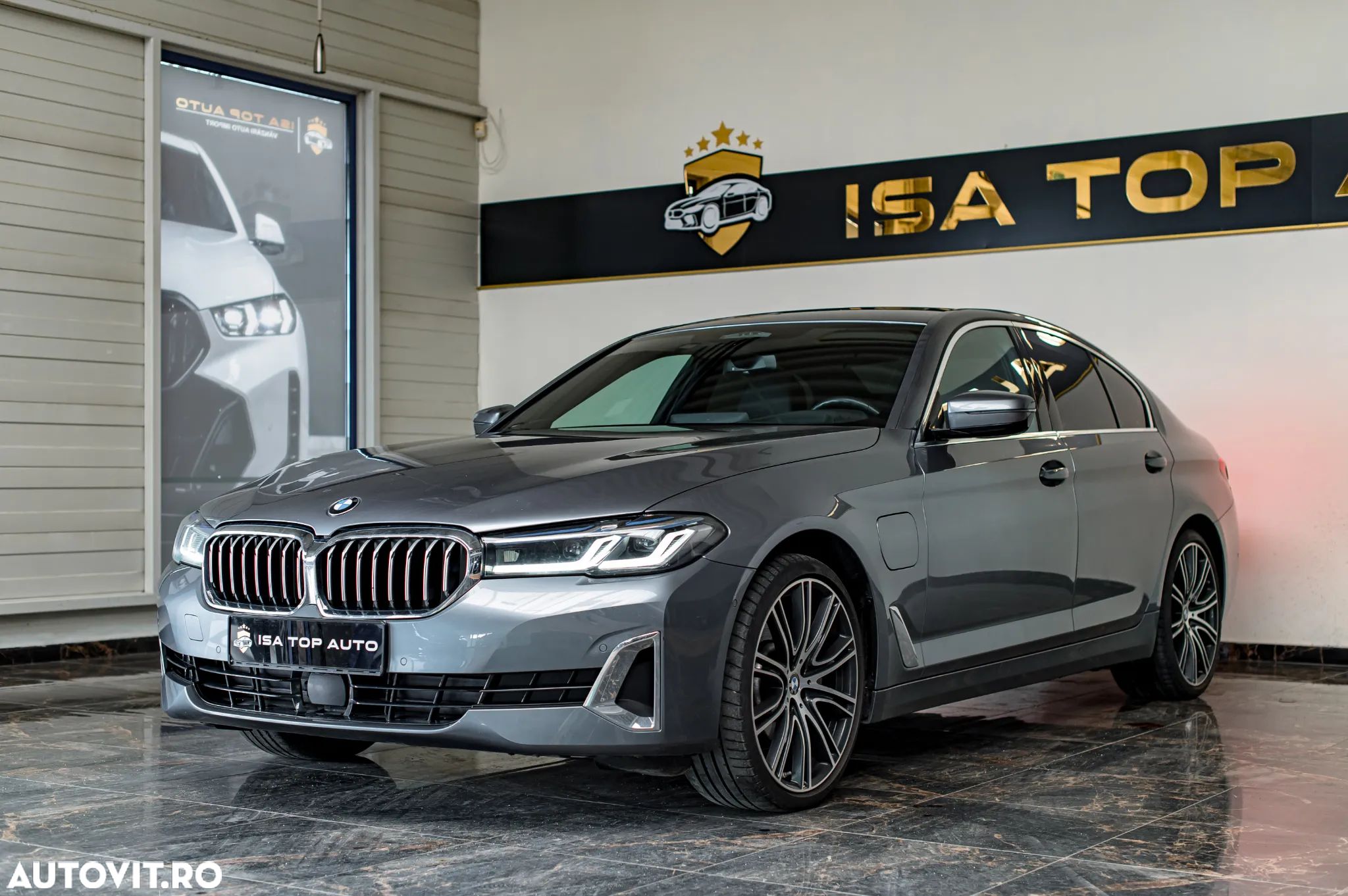 BMW Seria 5 530e xDrive AT PHEV - 1