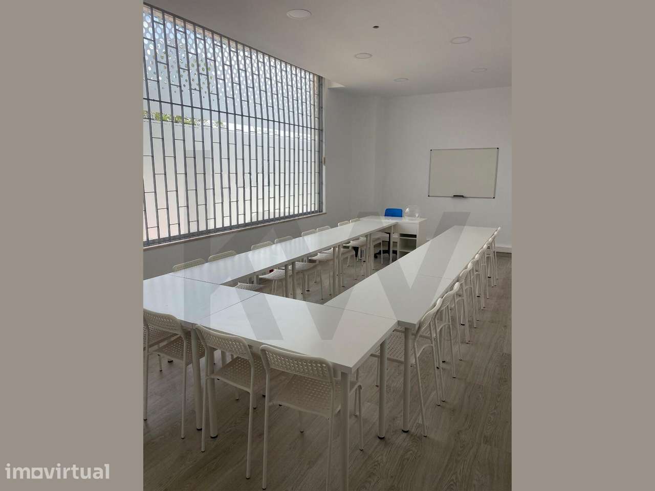 Espaço comercial, renovado, em Portimão - Grande imagem: 3/13