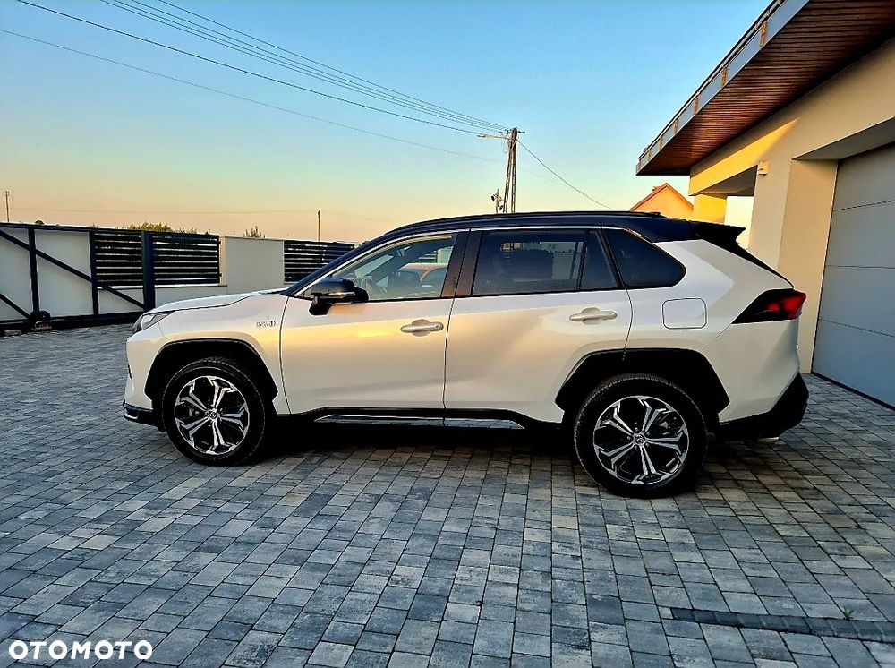 Toyota RAV4 2.5 Plug-In Hybrid Executive 4x4 - 5