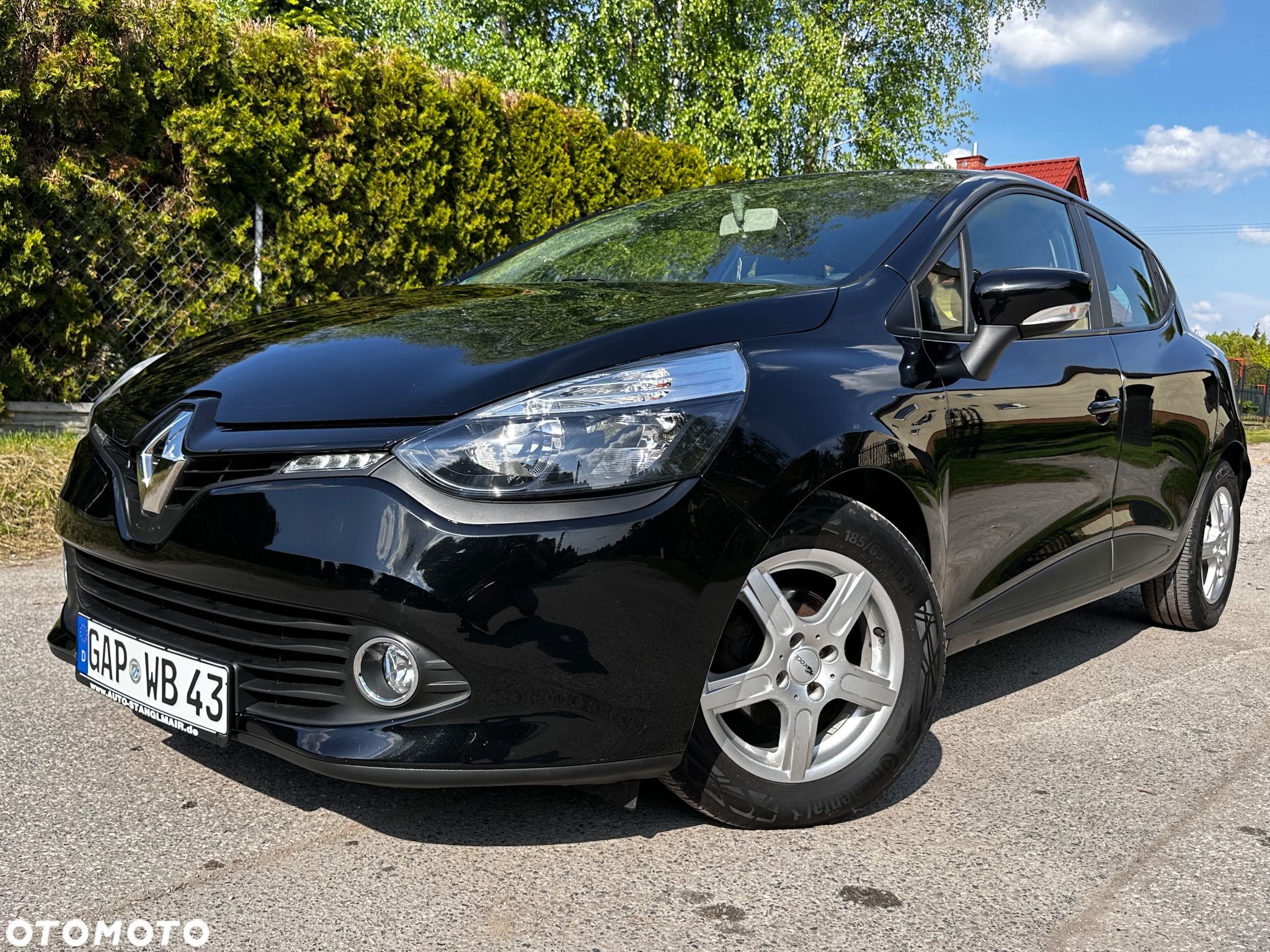 Renault Clio - 1