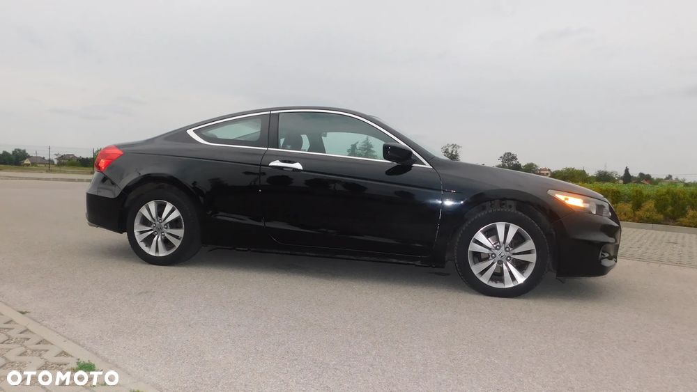 Honda Accord 2.4 LX - 13