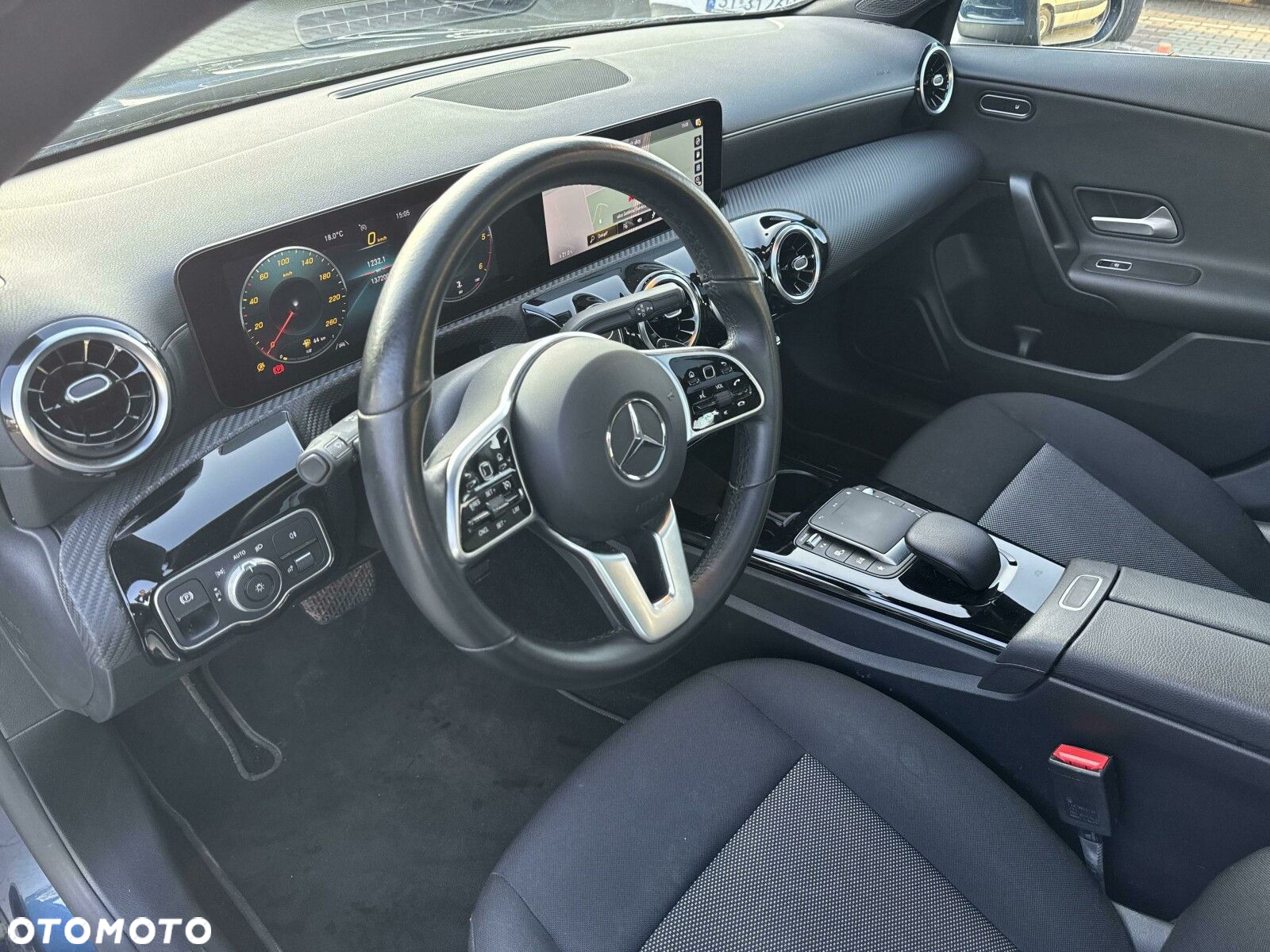 Mercedes-Benz CLA 180 d Progressive 8G-DCT - 10