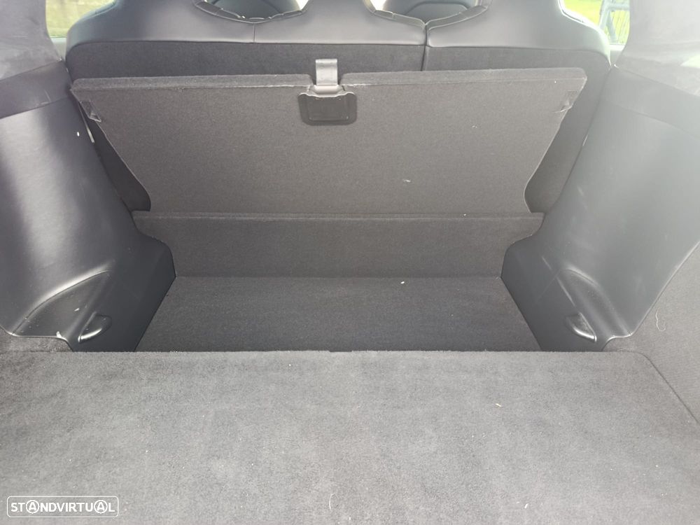 Tesla Model X 100 kWh Long Range AWD - 18