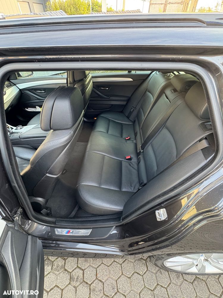 BMW Seria 5 530d Aut. - 13