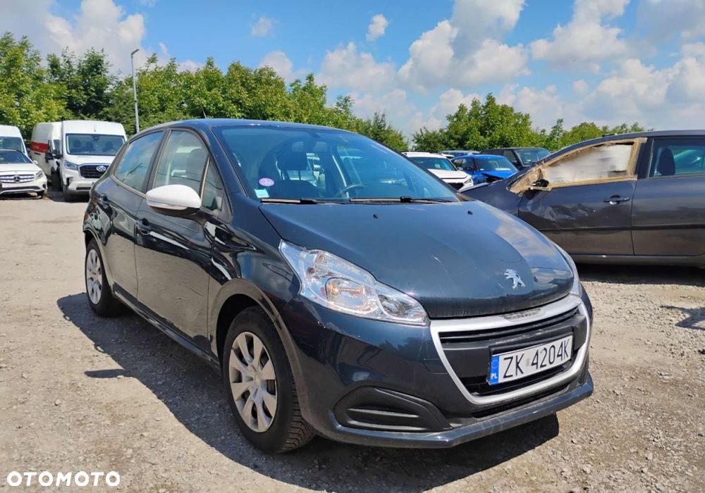 Peugeot 208 - 2