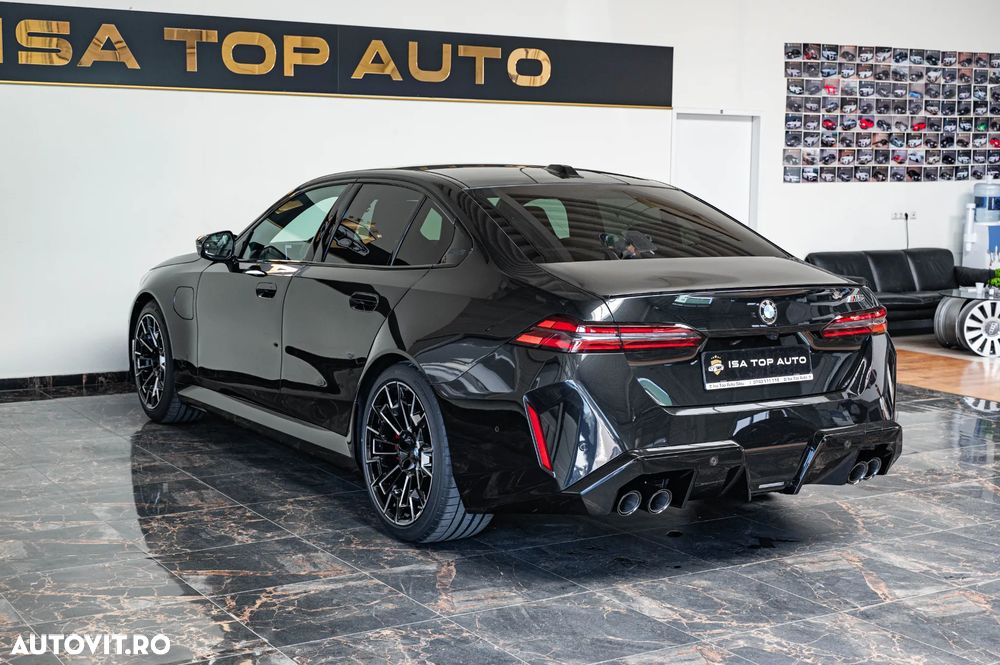 BMW M5 xDrive - 39