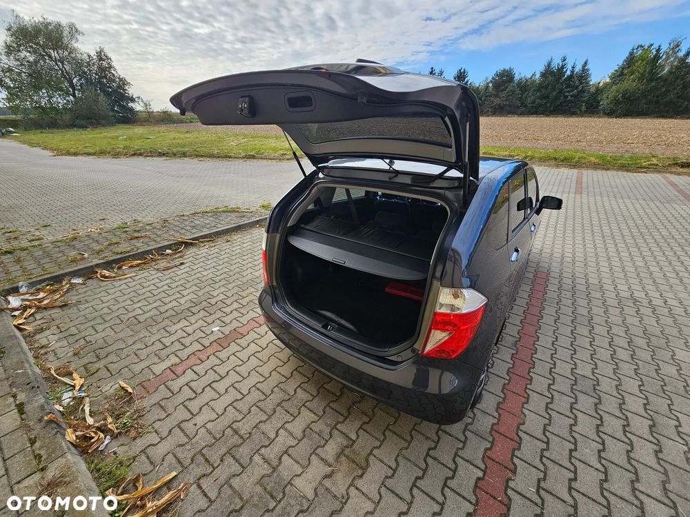 Honda FR-V - 7