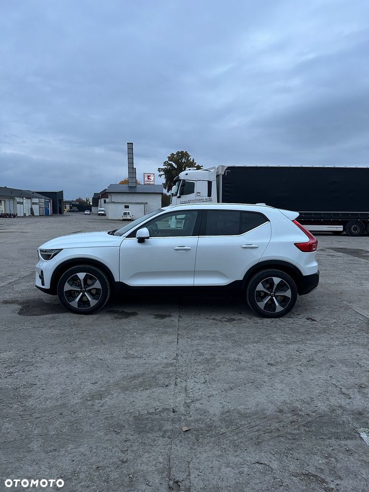 Volvo XC 40 - 4