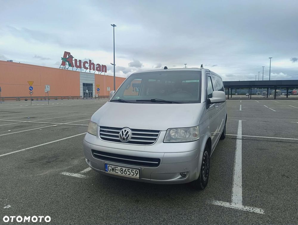 Volkswagen Caravelle - 7