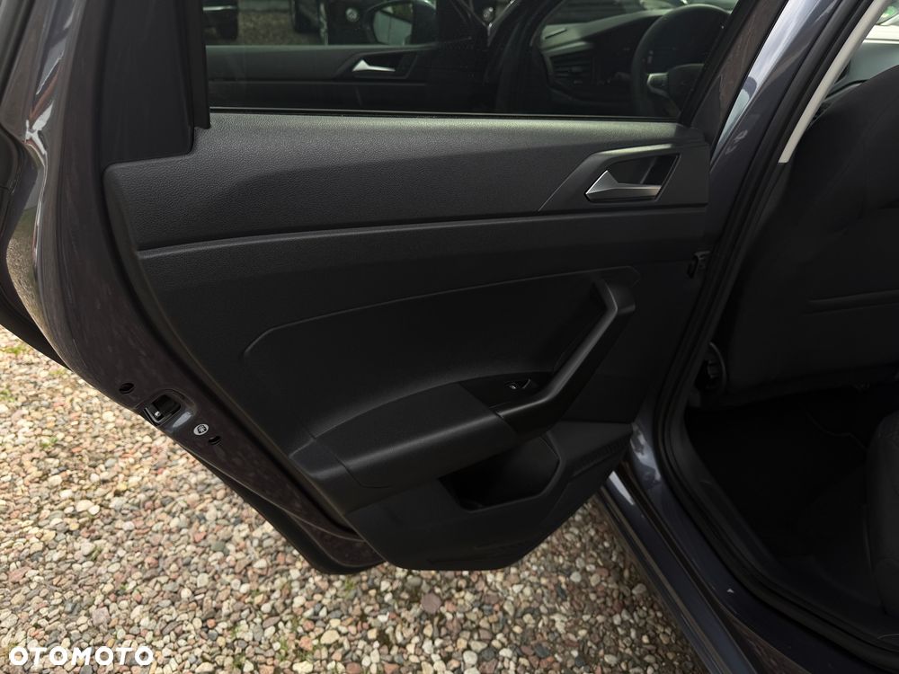 Volkswagen Polo 1.0 MPI Special Edition - 16