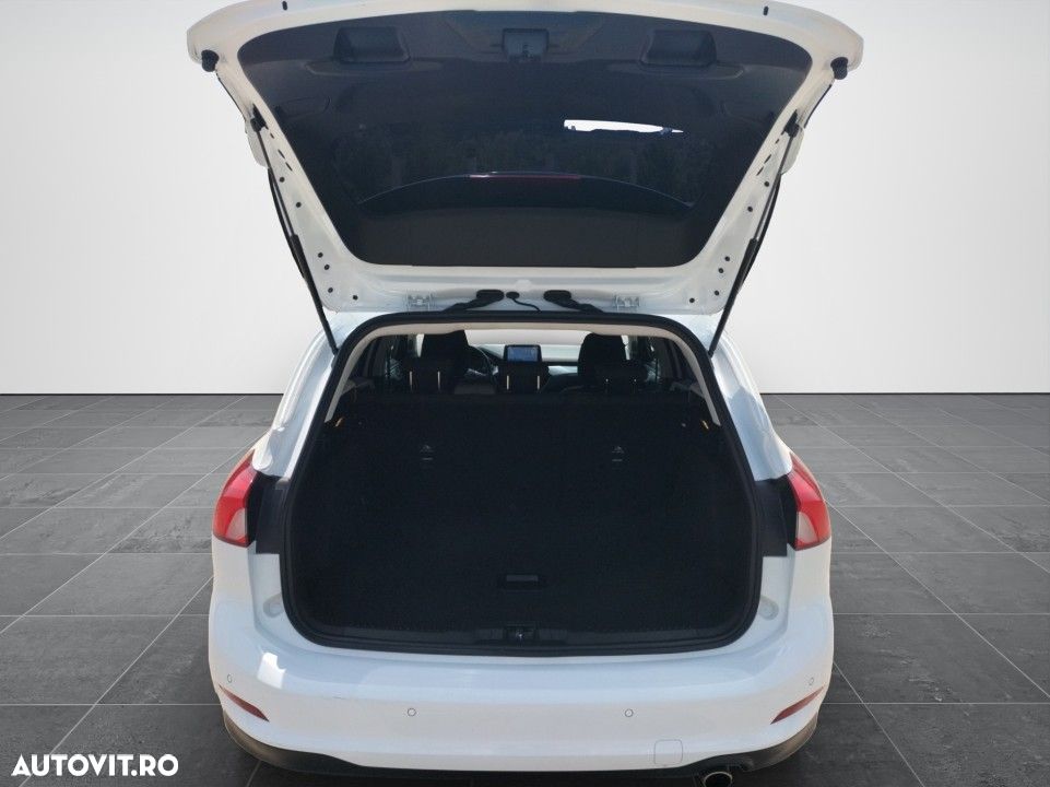 Ford Focus - 17