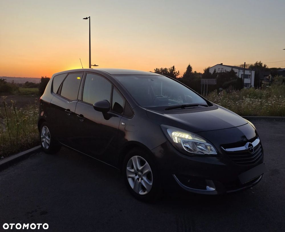 Opel Meriva 1.4 T Cosmo - 4
